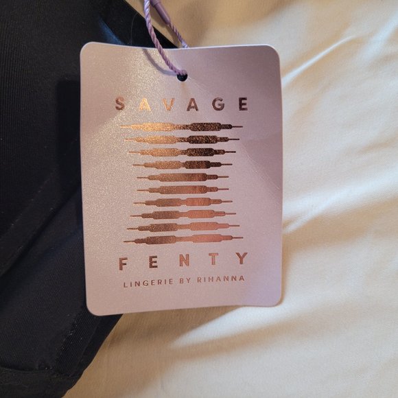 NWT 46DDD Savage x Fenty Lightly Lined T Shirt Bra - Picture 4 of 9